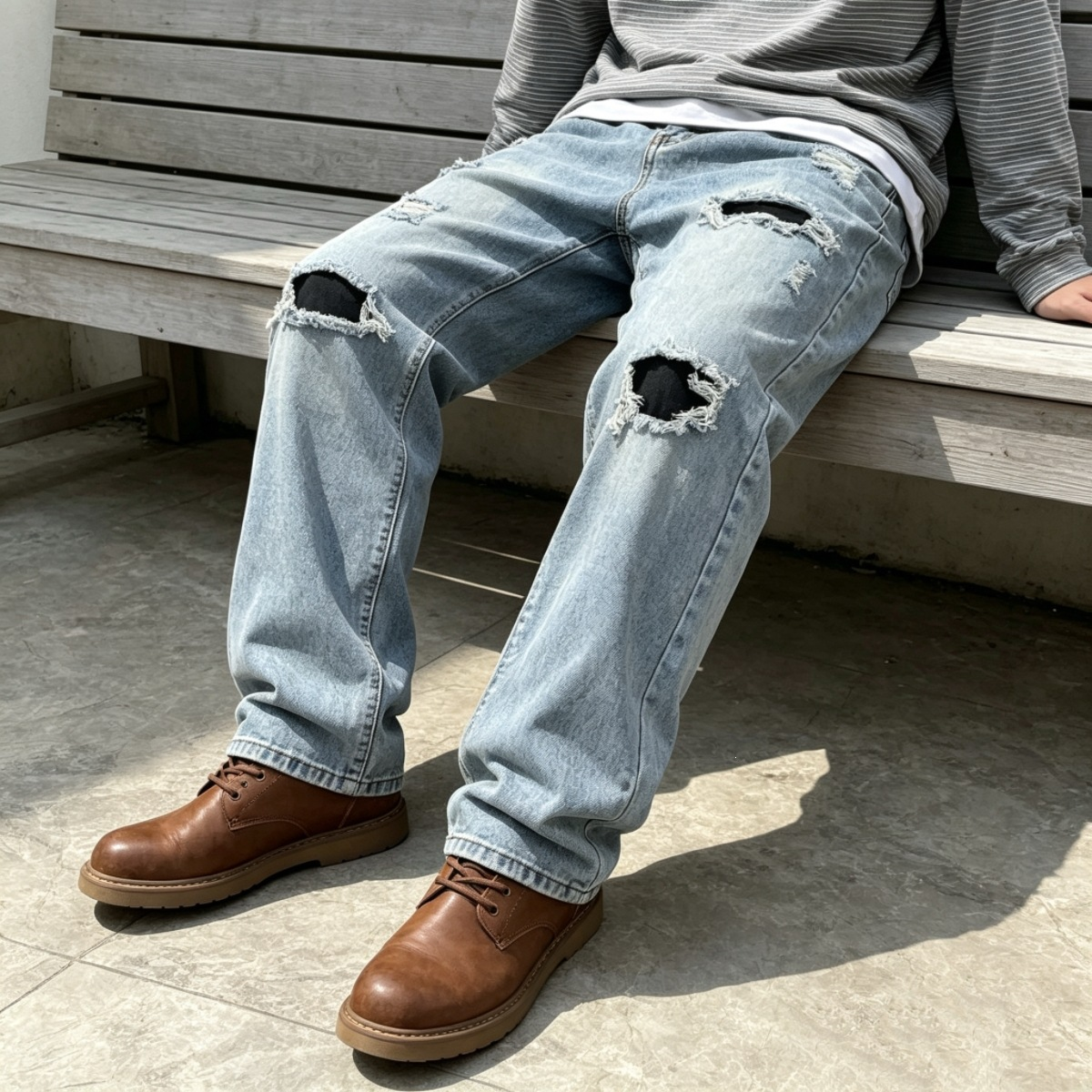 Men's Distressed Baggy Denim Jeans