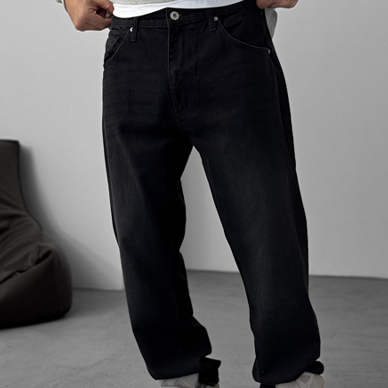 Loose Straight Light-Wash Jeans