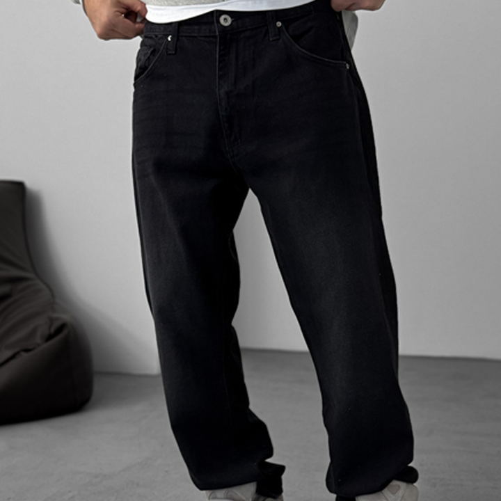 Loose Straight Light-Wash Jeans
