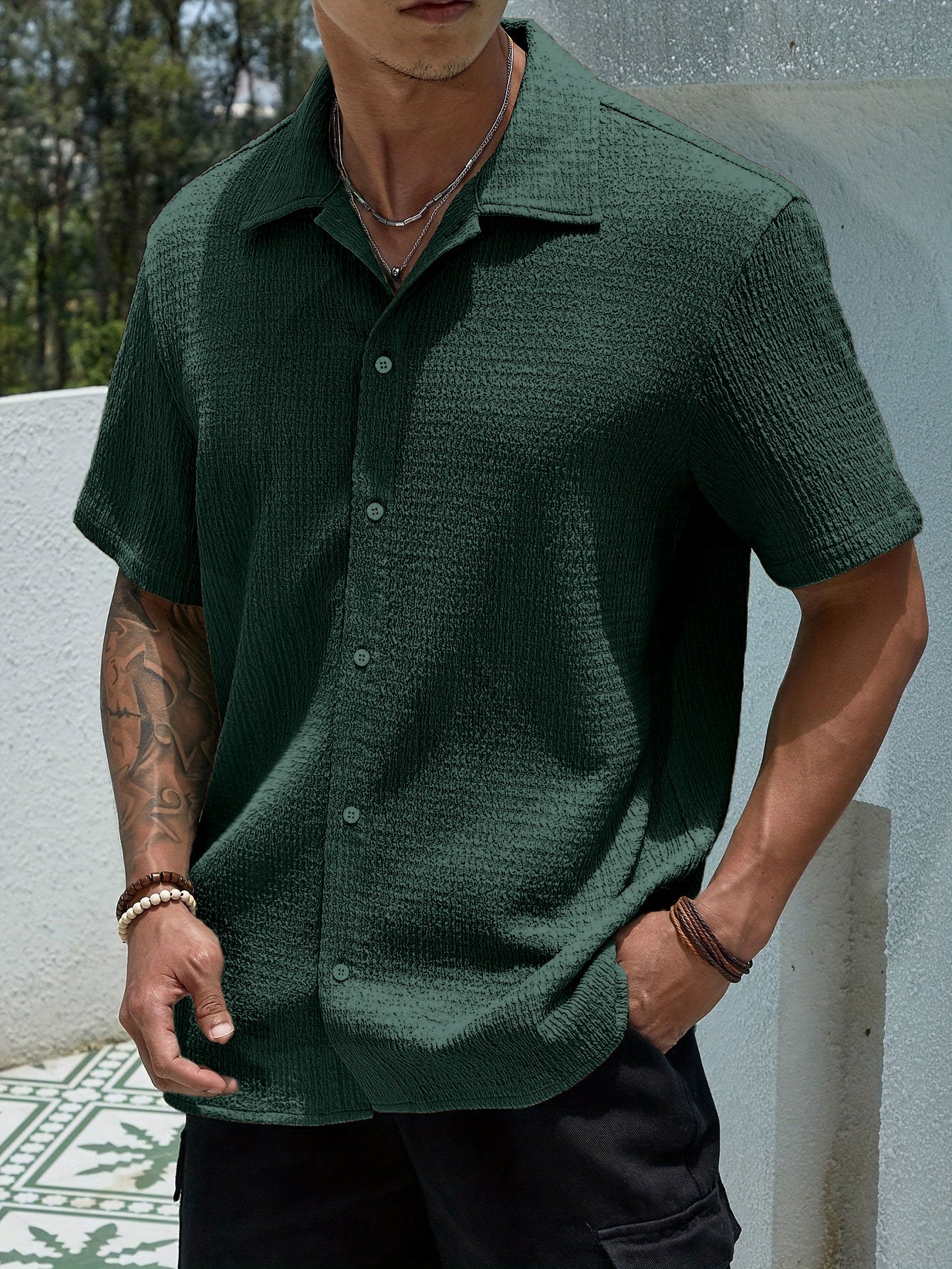 Men's Textured Button Front Neckline Shirt