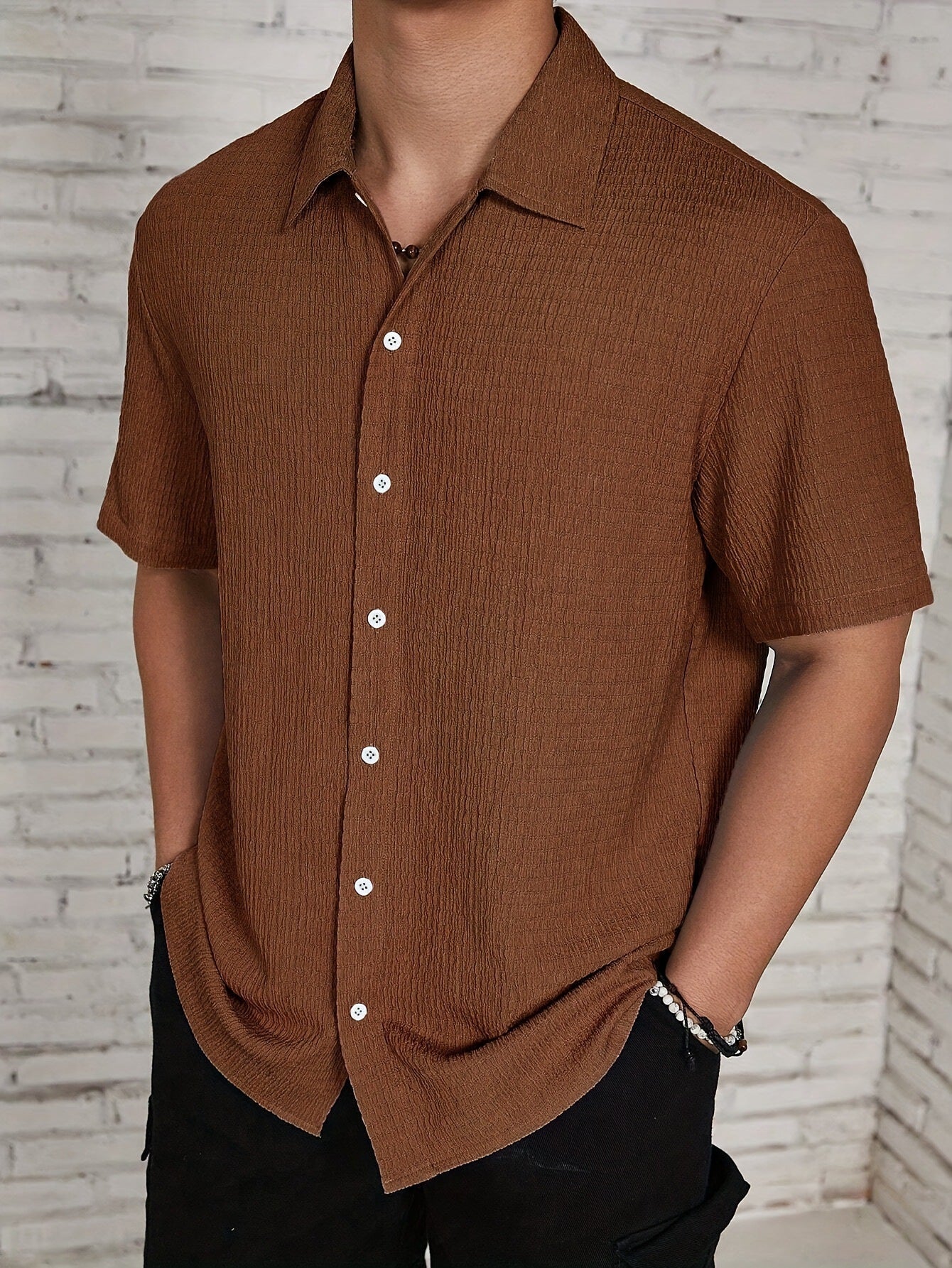 Men's Textured Button Front Neckline Shirt