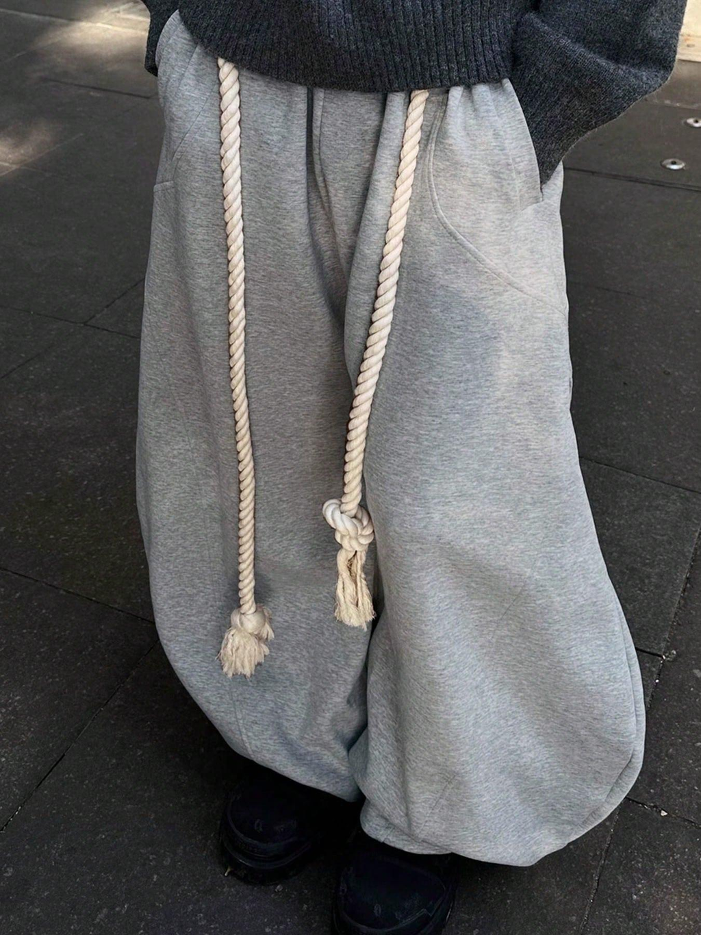 Men's Draped Wide-Leg Baggy Sweatpants