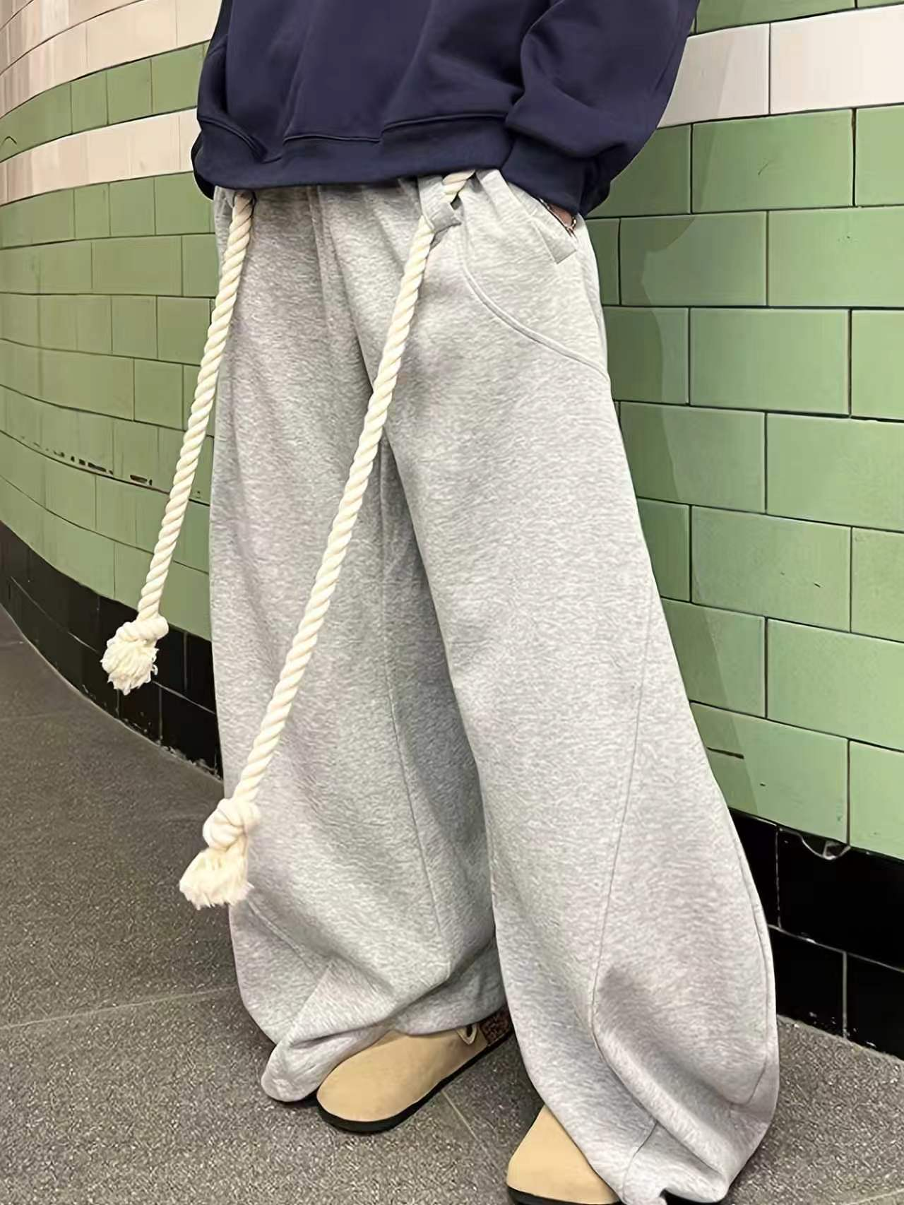Men's Draped Wide-Leg Baggy Sweatpants